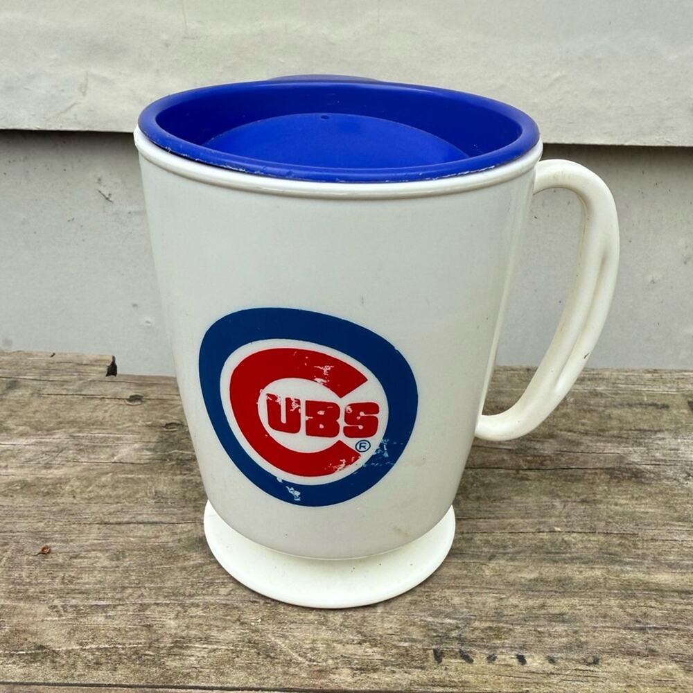 Vintage Chicago Cubs MLB Trip Sip Coffee Cup Bob Evans Promo Plastic